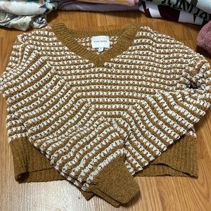 women’s brown cropped sweater